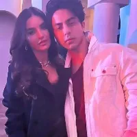 Aryan Khan with Pakistan actress Sadia Khan photo went viral