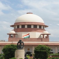 SC notice to Centre, Telangana on division of assets plea by AP