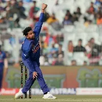 srilanka lose 6 wickets early
