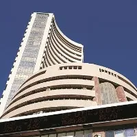 Markets ends in profits