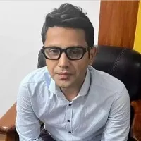 Shankar Mishra says the women urinate her self in Air India plane