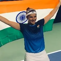 Sania Mirza announces retirement officially