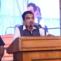Threatening calls to union minister Nitin Gadkari