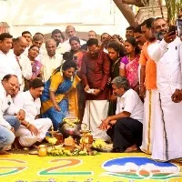 governer tamilisai celebrates sankranti at rajbhavan