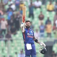 kohli can break sachin 100 centuries record