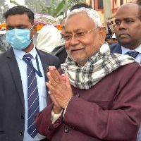 Bihar CM evades question on his absence in Telangana rally called by KCR