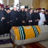 8th Nizam buried at Hyderabad's Mecca Masjid with state honours