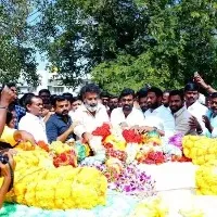 nandamuri taraka ratna in paritala ravi death anniversary program