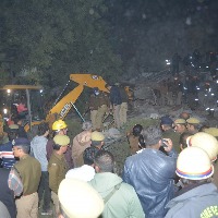 12 rescued after building collapses in Lucknow