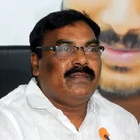 Meruga Nagarjuna comments on Ramoji Rao