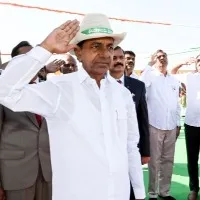 KCR celebrates Republic Day in Pragathi Bhavan