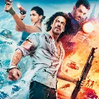 Shah Rukh Khan Pathaan beats Yashs KGF 2 collection on Day 1