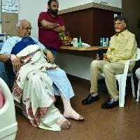 Chandrababu visits Kanakamedala Ravindra Kumar in Star Hospital