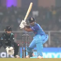 Team India won by 6 wickets in 2nd T20