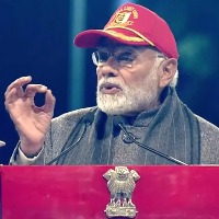 'Go to the lower strata and check if they are getting benefits of govt schemes': Modi