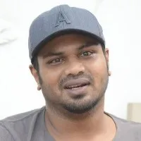 Manchu Manoj shed tears after seeing Tarakatna
