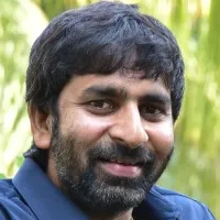 Rajinikanth telephones Malineni Gopichand