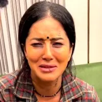 Sunny Leone injured in shooting