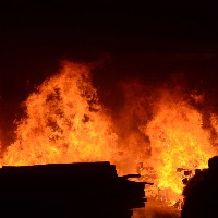 14 killed in massive fire at multi-storey building in Dhanbad