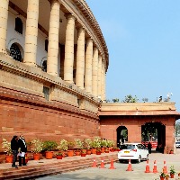 Parliament proceedings likely to witness disruptions over Adani issue for 2nd day