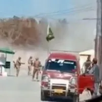 Huge blast in Pakistans Quetta leaves many injured