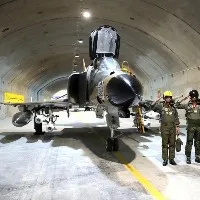 Iran reveals an underground air force base