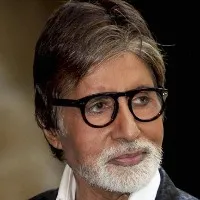 amitabh bachchan shares funny incident on social media over do aur do panch movie
