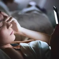 Hyderabad woman loses her eye sight after seeing smartphone in dark