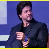 Shah Rukh Khan wears watch worth Nearly Rs 5 Cr