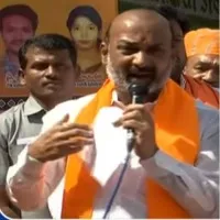 Telangana BJP Chief Bandi Sanjay Sensational Comments On Telangana New Secreteriat