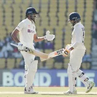 Second day play concludes in Nagpur test