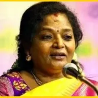 Governor Tamilisai Fires on who criticise her skin colour