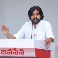 Pawan Kalyan reacts to bling girl murder in Tadepalli