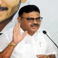 3 capitals should be there says Ambati Rambabu