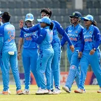 How can India reach semi finals in Womens T20 World Cup