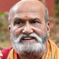 Trap 10 Muslim girls if you lose 1 Hindu Pramod Muthalik tells youths