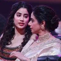 Janhvi pens note for Sridevi: 'I still look for you everywhere mumma'