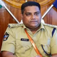 krishna district sp joshua comments on gannavaram insident