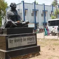 pg doctor suicide attempt in warangal MGM Hospital
