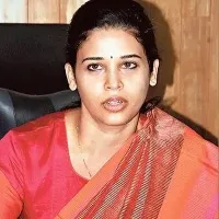Roopa accuses Rohini Sindhuri of destroying families in her new Facebook post