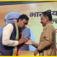 AAP councillor Pawan Sehrawat joins BJP