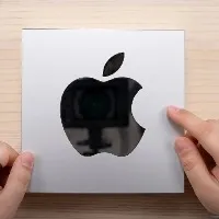 Apple surprises employee who completed 10 years in office