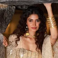 Nagarjuna to pair up with Miss India Manasa