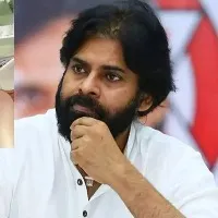 Janasena Party President Pawan Kalyan Reacts On Doctor Preethi Death Issue
