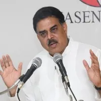 janasena leader nadendla manohar fires on cm jagan