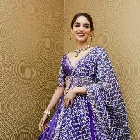 Manushi Chhillar to pair with Varun tej