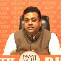 BJP fires on Rahul Gandhi for his speech in Cambridge University