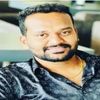 Tollywood cameraman Praveen Anumolu passes away