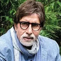 Amitabh Bachchan injured in shooting