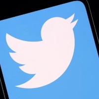 Twitter was down last night because theres only 1 engineer left to handle Twitter API